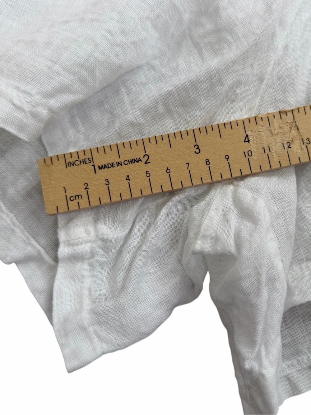 ASTRID White Linen Shorts - - Picture 4 of 7